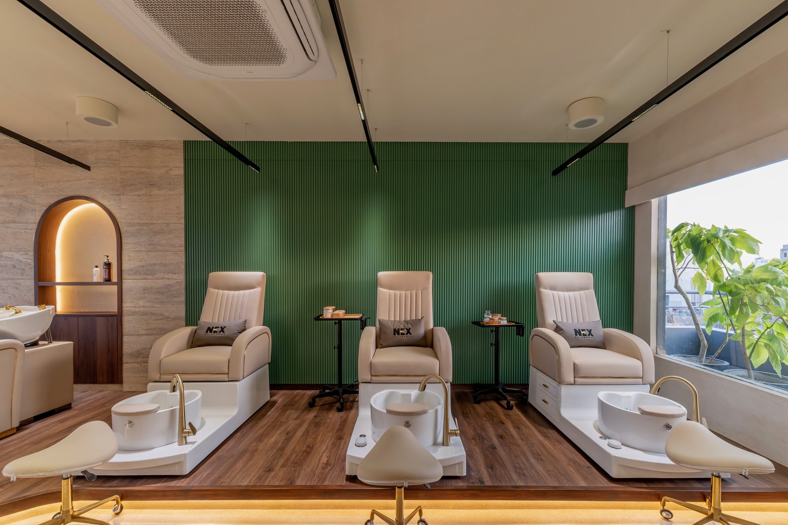 Pedicure lounge